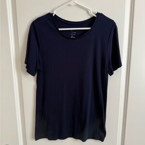 A New Day T-shirt in Navy size L